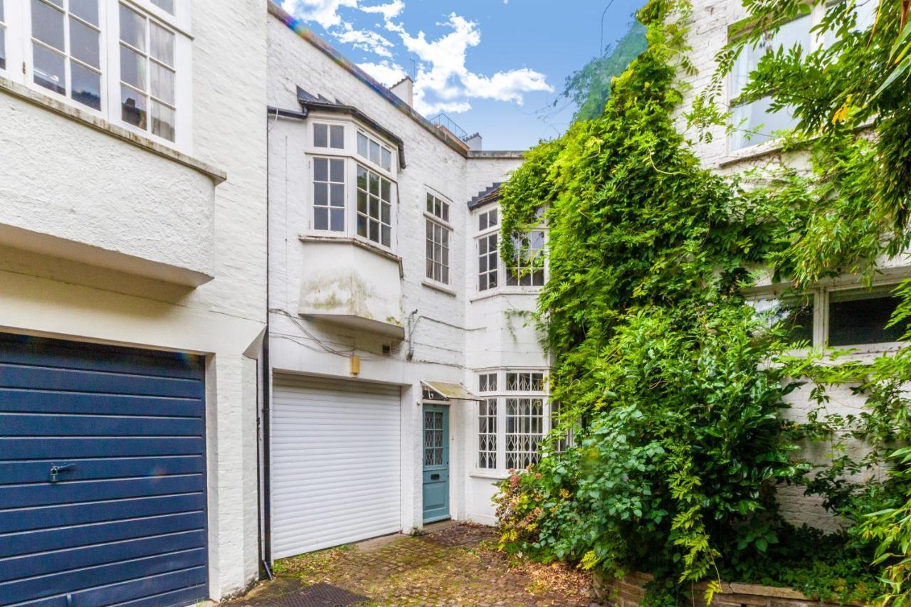 Kynance Mews Rustic And Unique Three Bedroom Mews House With A Private Courtyard 伦敦 外观 照片